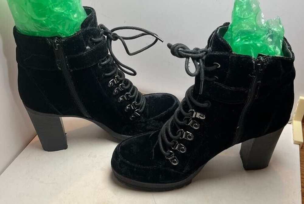 Guess Kevin Women’s Black Chunky Heel Ankle Boots Size 9 Charm Goth Steampunk